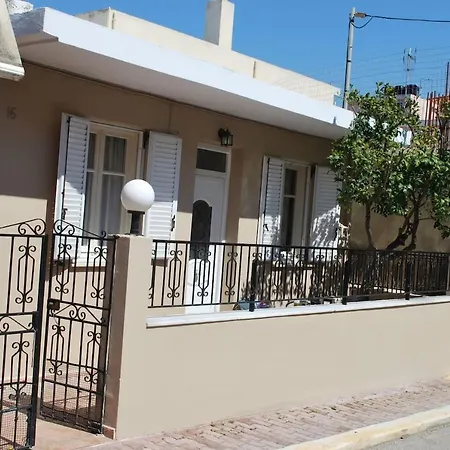 Zoe's House In Villa